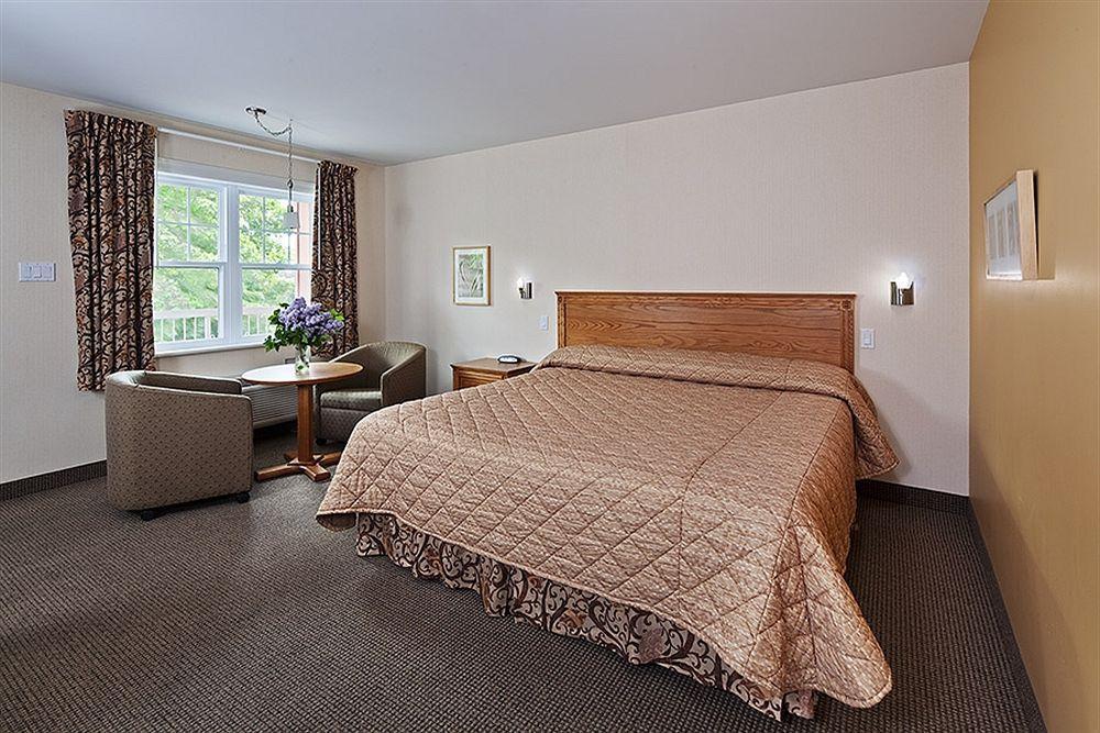 Hotel-Motel Castel de la Mer La Malbaie Eksteriør bilde